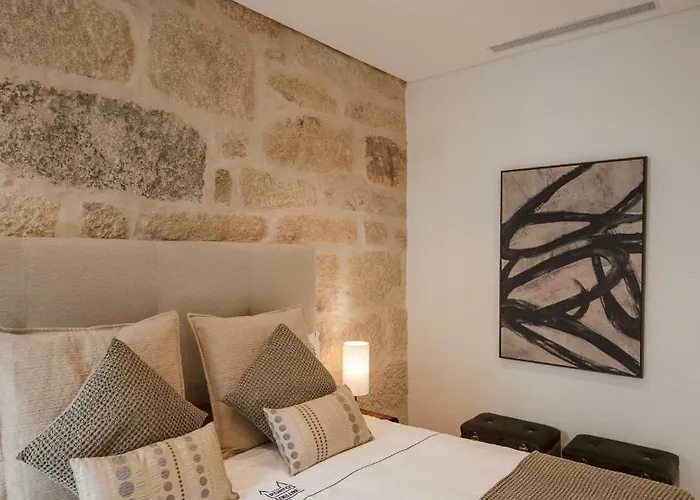 Deluxe Πανσιόν 3*