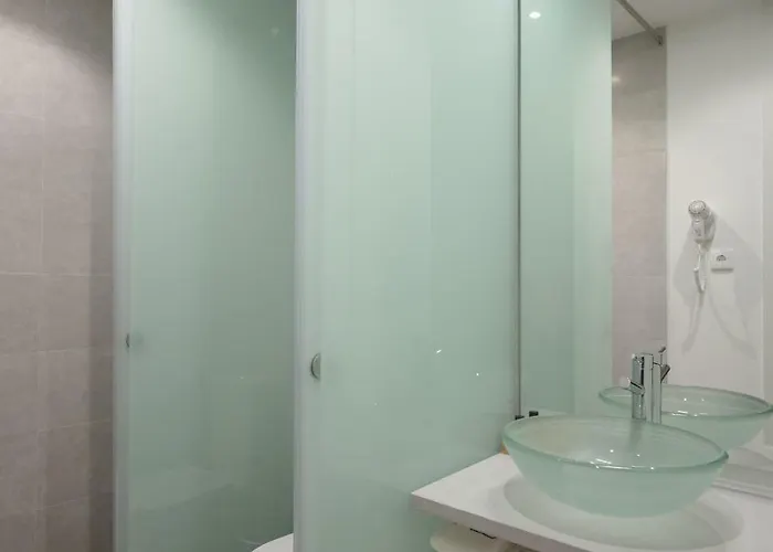 招待所 Deluxe 波尔图